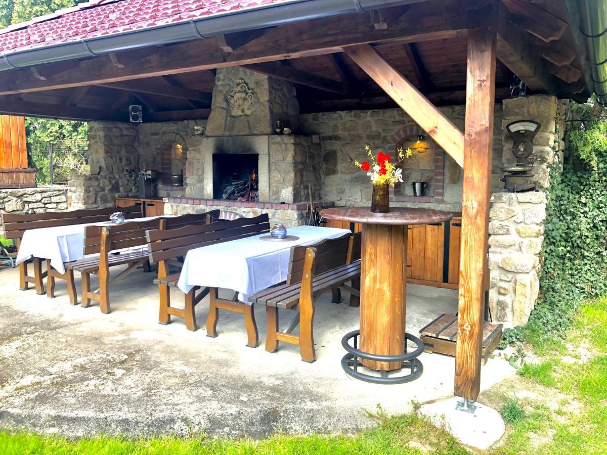 Penzion Na Hostici Cimer ภายนอก รูปภาพ